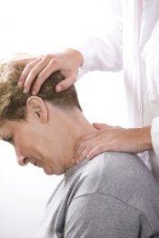 Kingwood neck pain and whiplash patients treated with chiropractic care