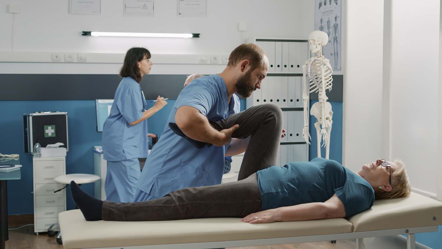 Meet the Doctor -Best Tempe Chiropractor Dr. Bruce Lubitz D.C - Community Holistic Health Clinic LTD Meet the Doctor -Best Tempe Chiropractor Dr. Bruce Lubitz D.C - Community Holistic Health Clinic LTD